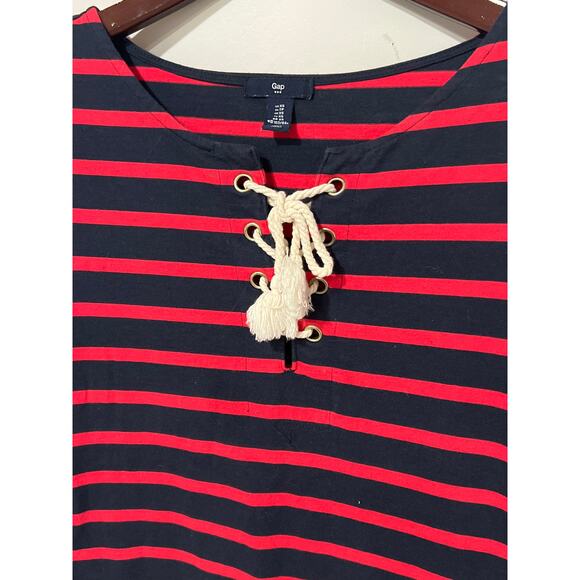Gap, Red and Navy Long Sleeve Dress, Tie Front, Size XS, KB291 - Picture 2 of 3